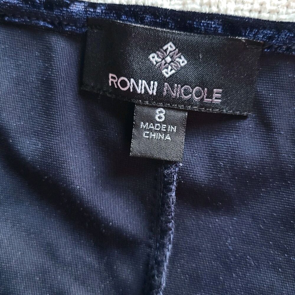 Ronni Nicole Dress Women 8 Navy Crushed Velvet Stretch Whimsygoth Dance Sexy - Picture 6 of 11